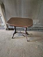 Antieke tafel, Ophalen