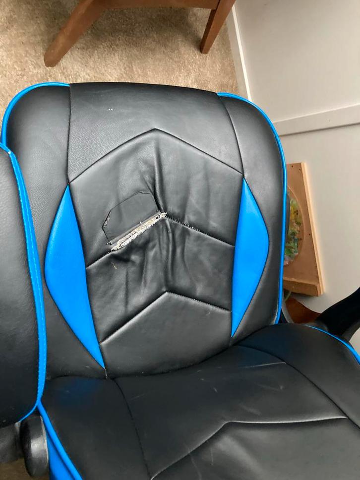 Gaming Bureaustoel - Gebruikt, Huis en Inrichting, Bureaustoelen, Gebruikt, Bureaustoel, Zwart, Ergonomisch, Ophalen