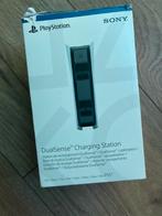 PS5 DualSense Oplaadstation, Spelcomputers en Games, Spelcomputers | Sony PlayStation Consoles | Accessoires, Ophalen of Verzenden