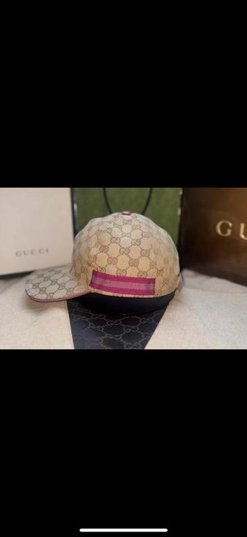 Exclusieve Gucci Pet Limited Edition Pet – Zeldzaam & Luxe! beschikbaar voor biedingen