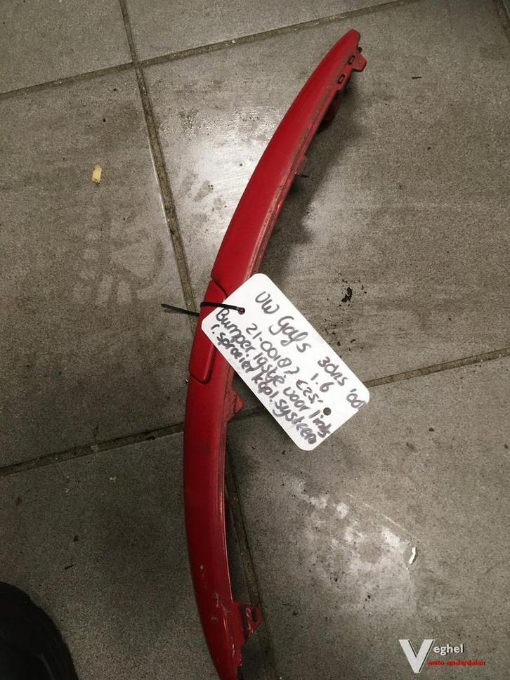 VW golf 5 '08 bumperlijstje linksvoor, Auto-onderdelen, Overige Auto-onderdelen, Gebruikt, Ophalen of Verzenden