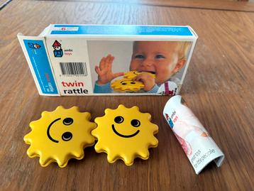 Ambi Toys Twin Rattle E140 1975 beschikbaar voor biedingen
