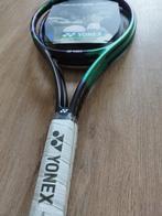 2 x Yonex Vcore Pro 97L (290G) L2 NIEUW!, Sport en Fitness, Tennis, Nieuw, Racket, L3, Ophalen