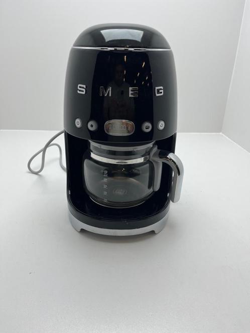 SMEG Koffiezetapparaat DCF02BLEU - gebruikt, Witgoed en Apparatuur, Koffiezetapparaten, Gebruikt, Gemalen koffie, Koffiemachine