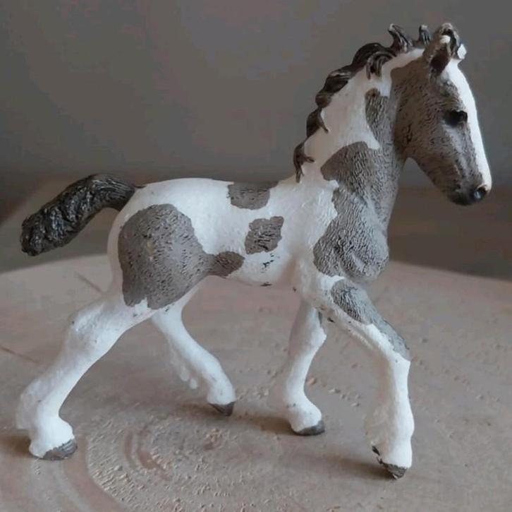 Schleich tinker veulen, Verzamelen, Dierenverzamelingen, Zo goed als nieuw, Beeldje of Figuurtje, Paard, Ophalen of Verzenden
