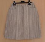 Beige/ bruin gestreepte rok maat 38 van C&A, met 2 zakken, Kleding | Dames, Rokken, Maat 38/40 (M), Beige, Ophalen of Verzenden