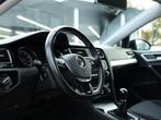 Volkswagen Golf 1.4 TSI R-Line|Camera|LED|Trekhaak|Stoelverw, Voorwielaandrijving, Euro 5, Stof, Gebruikt