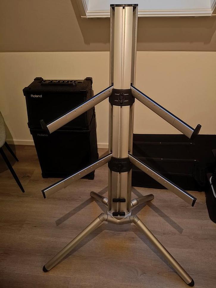 König & Meyer statief "spider - piano keyboard synthesizer, Muziek en Instrumenten, Standaards, Gebruikt, Instrumentstandaard