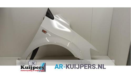 Scherm rechts-voor van een Chevrolet Aveo, Auto-onderdelen, Carrosserie en Plaatwerk, Chevrolet, Gebruikt
