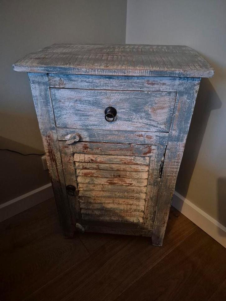 Vintage houten kastje – 70x45x33 cm, Antiek en Kunst, Antiek | Meubels | Kasten, Ophalen of Verzenden