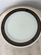 6 Vintage PYREX Borden Ebony Fleur de Lis 20CM, Gebruikt, Ophalen of Verzenden, Glas, Bord(en)