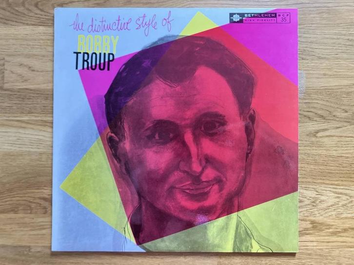 Bobby Troup / The Distinctive Style Of Bobby Troup, Cd's en Dvd's, Vinyl | Jazz en Blues, Zo goed als nieuw, Jazz, 1980 tot heden
