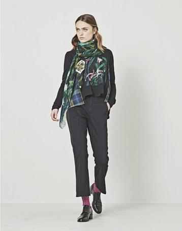 Nieuwstaat High Use donkerblauwe trui, maat L beschikbaar voor biedingen