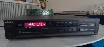 Philips cdc486 cdlader met 6cd lader en afstandsbediening  beschikbaar voor biedingen