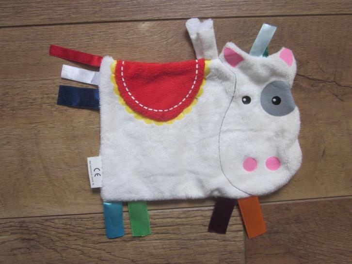 Kids Commotions wit zacht pluche koe knuffel label speendoek, Kinderen en Baby's, Speelgoed | Knuffels en Pluche, Nieuw, Koe, Ophalen of Verzenden