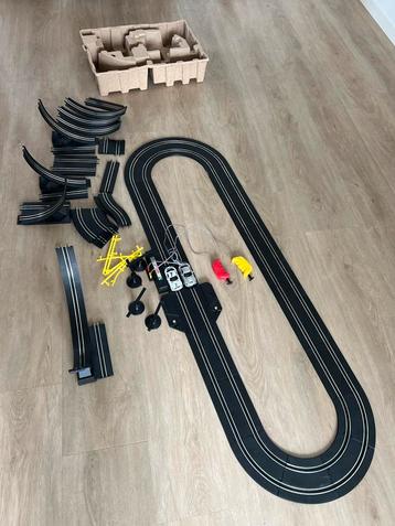 Racebaan op batterijen beschikbaar voor biedingen