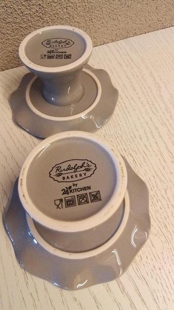 Bakery mini etagere 2 stuks grijs 5.00 euro per stuk nieuw beschikbaar voor biedingen
