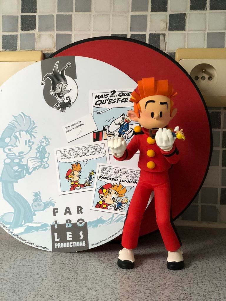 Spirou met Fantasio in zijn hand - Fariboles - Franquin, Verzamelen, Stripfiguren, Ophalen of Verzenden, Asterix en Obelix, Zo goed als nieuw