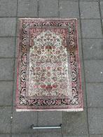Zijde Perzisch Qom Tapijt ( Silk Rug / Carpet ) 163x107 cm, 100% zijd, Ophalen of Verzenden, Zo goed als nieuw, NA