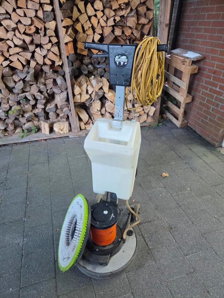 Numatic BMD 1000s éénschijfsmachine, Doe-het-zelf en Verbouw, Reinigingsmachines, Gebruikt, Schrobmachine, Ophalen of Verzenden