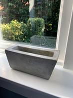 Bloempot rechthoek betonlook smal grijs, Ophalen, Binnen, Zo goed als nieuw, Minder dan 25 cm
