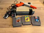 Nintendo NES met Zapper en games, Gebruikt, Shooter, 2 spelers, Eén computer