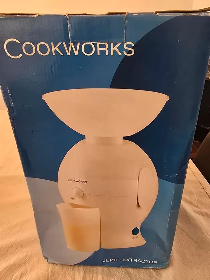 Cookworks Juice Extractor., Witgoed en Apparatuur, Juicers, Zo goed als nieuw, Sapcentrifuge, Elektrisch, Ophalen of Verzenden
