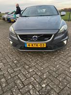 Volvo V40 1.6 D2 R-design 2013 Grijs, Auto's, Volvo, Voorwielaandrijving, 4 cilinders, Origineel Nederlands, Bedrijf