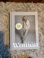 Lucy Woesthoff - Woman, Boeken, Lucy Woesthoff, Ophalen of Verzenden, Zo goed als nieuw, Mode algemeen