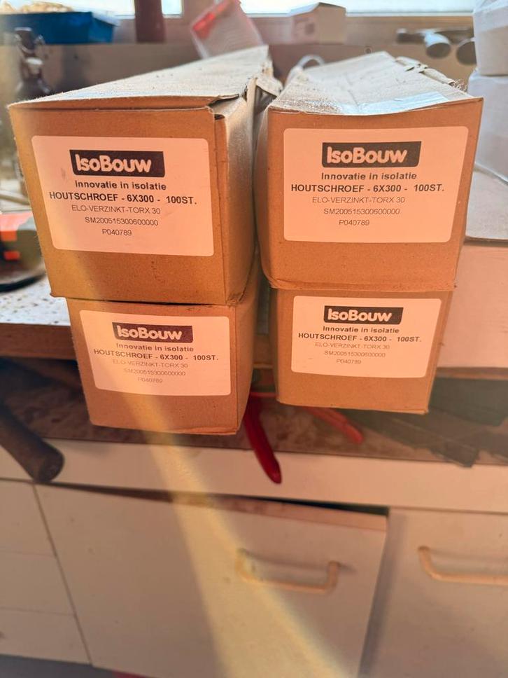 Isobouw dakplaat schroeven 6x300 - Nieuw in doos!, Doe-het-zelf en Verbouw, IJzerwaren en Bevestigingsmiddelen, Nieuw, Schroeven