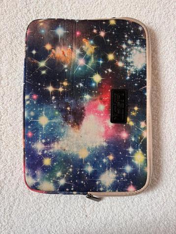 Laptophoes met Galaxy Print beschikbaar voor biedingen
