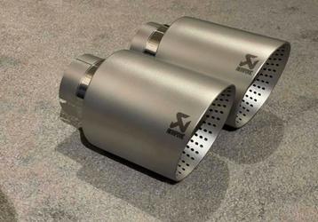 Akrapovic uitlaat sierstuk eindtips tips golf gti R tcr gte beschikbaar voor biedingen