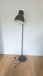 Vloerlamp ikea, Huis en Inrichting, Lampen | Vloerlampen, Ophalen, Gebruikt