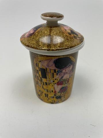 Thee-ei, zeef. Goebel, Gustav Klimt beschikbaar voor biedingen