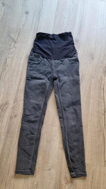 Zwangerschapsbroek skinny jeans mamalicious maat S beschikbaar voor biedingen