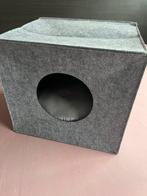 Poezenmandje inclusief kussentje, Ophalen of Verzenden, Zo goed als nieuw, Vilt