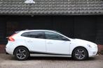 Volvo V40 2.0 D4 R-Design Business Camera/Leer/Parkeersensor, Auto's, Volvo, Voorwielaandrijving, Euro 5, Gebruikt, Zwart