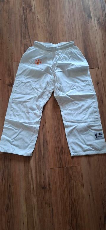 Dunne judo broek (150 cm) beschikbaar voor biedingen