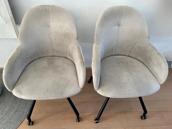 Henders & Hazel Eetkamerstoel met Wieltjes 2x, Huis en Inrichting, Stoelen, Gebruikt, Eén, Stof, Grijs, Ophalen