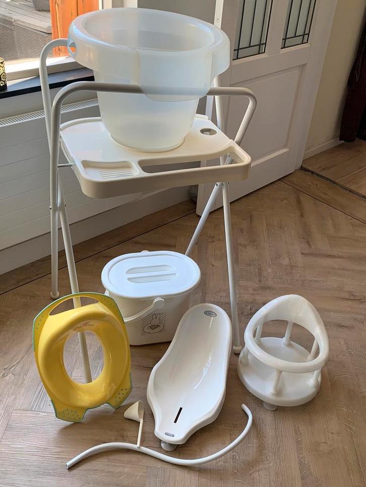 Verzorgingsset baby, Kinderen en Baby's, Badjes en Verzorging, Gebruikt, Tummy Tub, Overige merken, Standaard, Ophalen