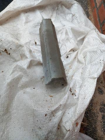 Beton broodjes voor betonijzer afstandhouder beschikbaar voor biedingen