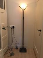 Vintage vloerlamp. Jaren 80 .Dutch Design.. 190 cm, Huis en Inrichting, Lampen | Vloerlampen, Ophalen of Verzenden, Zo goed als nieuw