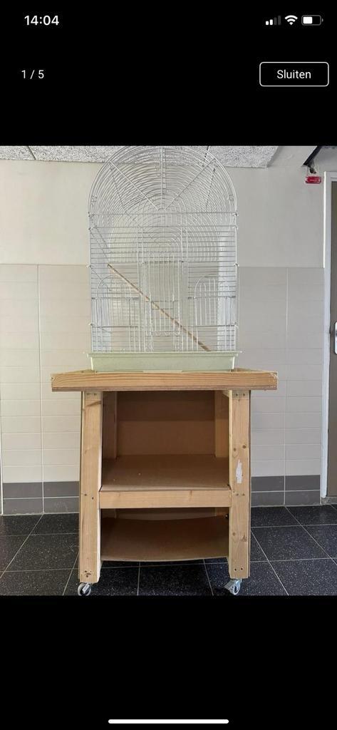 Vogel kooi met opbergkast/ standaard, Dieren en Toebehoren, Vogels | Hokken en Kooien, Gebruikt, Ophalen