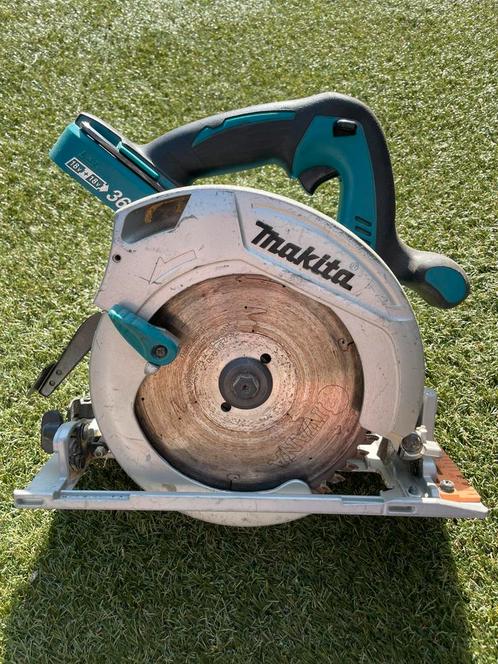 Makita DHS710 36V cirkelzaag, Doe-het-zelf en Verbouw, Gereedschap | Zaagmachines, Gebruikt, Cirkelzaag, 1200 watt of meer, 70 mm of meer