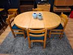 Vintage eethoek eetkamerstoelen ronde eettafel tafel, Huis en Inrichting, Complete eetkamers, Ophalen, Scandinavisch vintage mid century design jaren 60 70