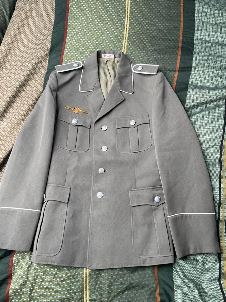 NVA tuniek met clasp, Verzamelen, Militaria | Algemeen, Landmacht, Kleding of Schoenen, Duitsland, Ophalen of Verzenden