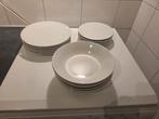 17 delig serviesset, Huis en Inrichting, Keuken | Servies, Ophalen of Verzenden, Zo goed als nieuw, Overige stijlen, Bord(en)