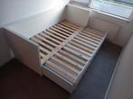 Bed(bank) uitschuifbaar met lades., Huis en Inrichting, Wit, Tweepersoons, Ophalen of Verzenden, Zo goed als nieuw