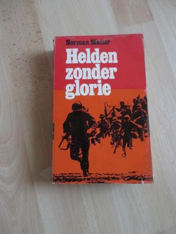 Te koop aangeboden: oorlogsboek beschikbaar voor biedingen