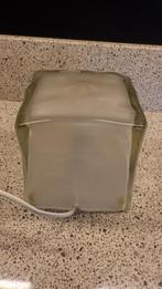 mooie Ice Cube tafellamp van Ikea, Huis en Inrichting, Lampen | Tafellampen, Ophalen of Verzenden, Gebruikt, Glas, Minder dan 50 cm